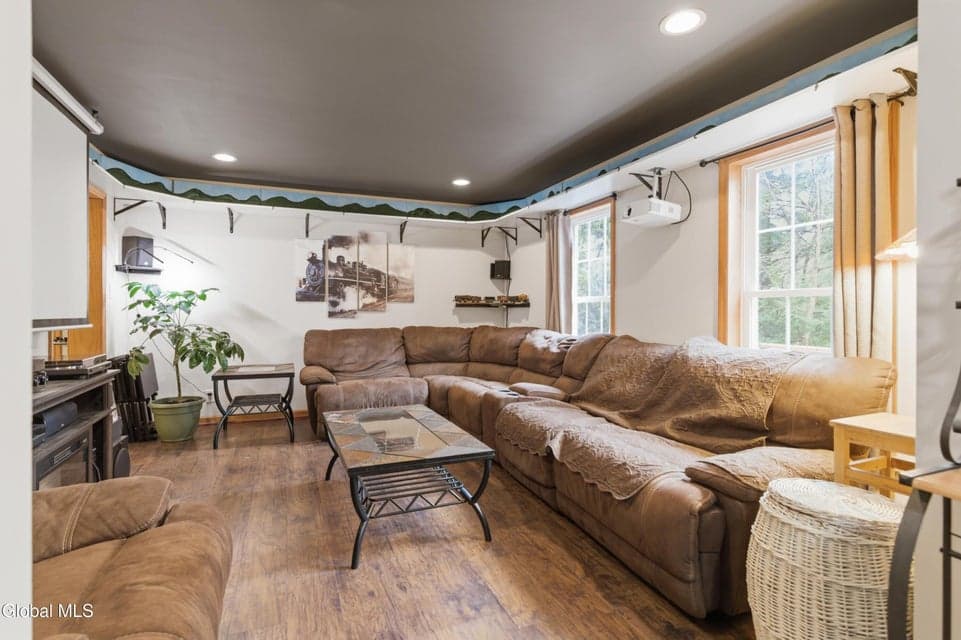 50 Kingsley Lane, photo 4