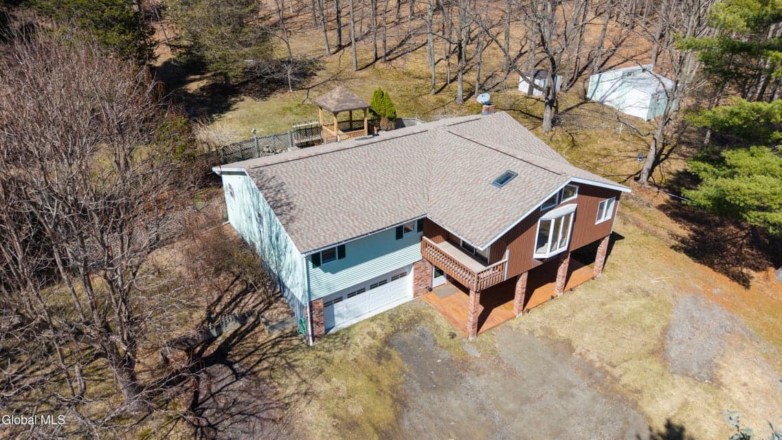 524 Angel Hill Road, photo 3