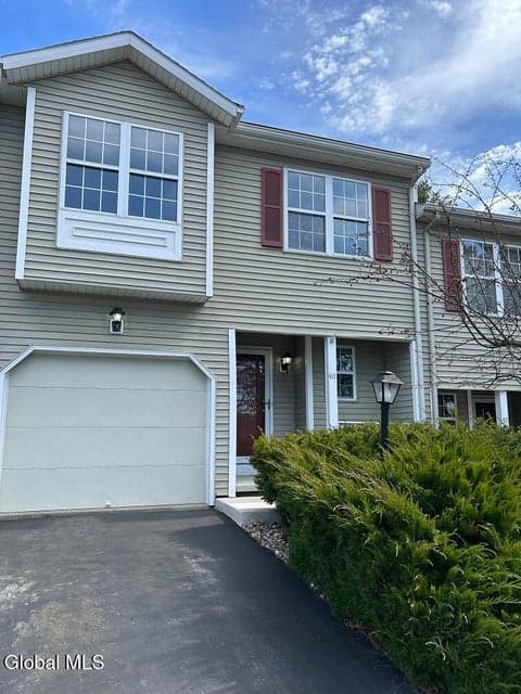 61 Old Mill Lane, photo 1