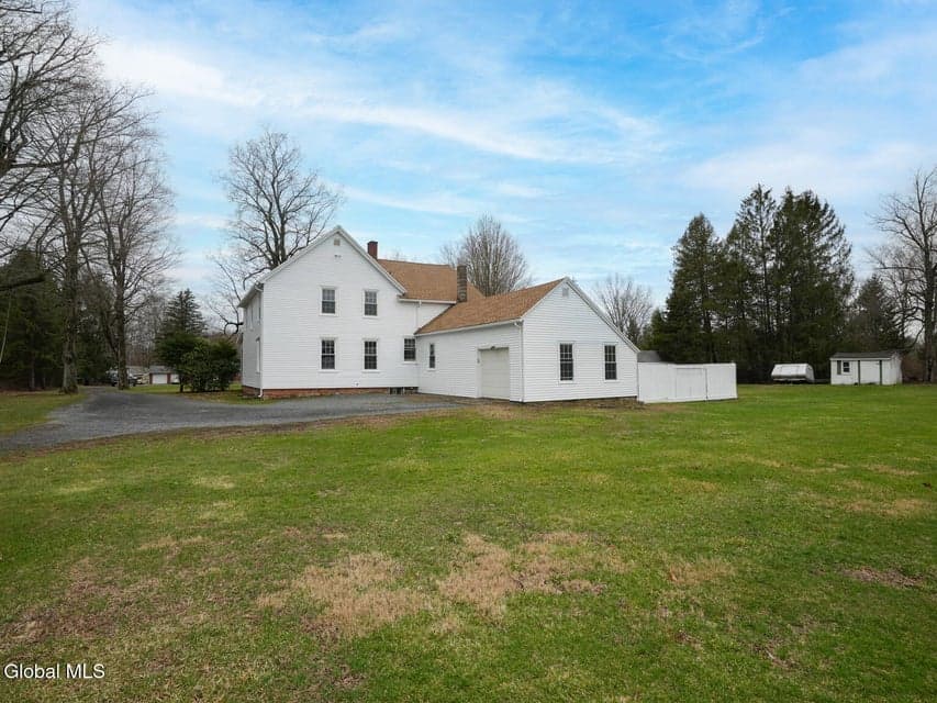 209 Parker Hall Road, photo 2