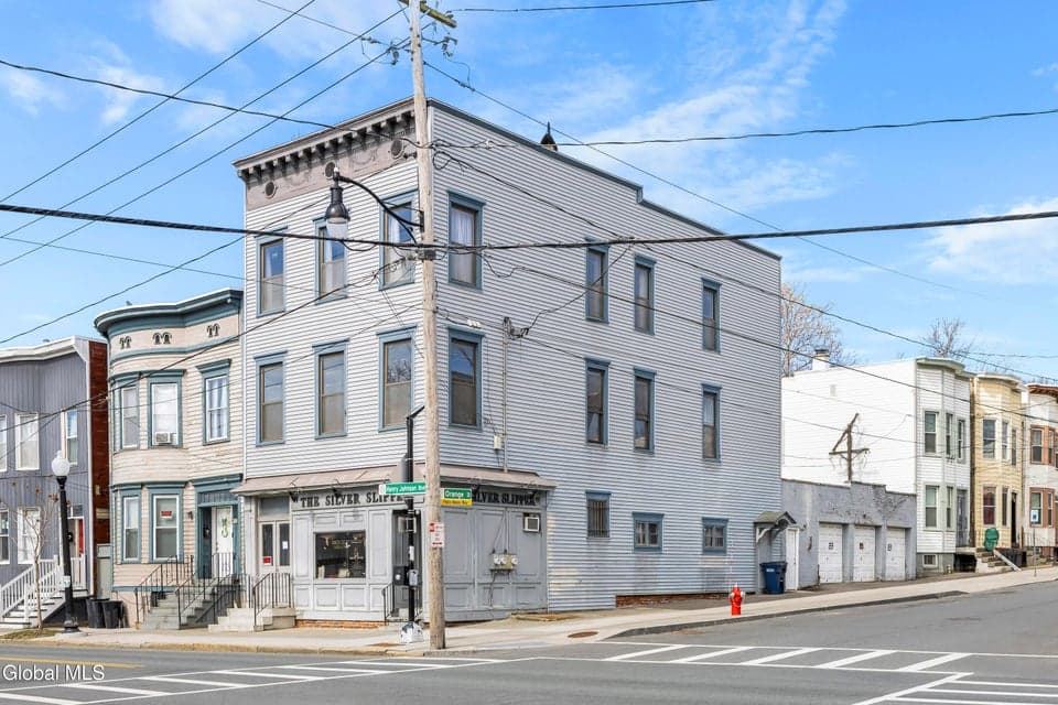 97 Henry Johnson Boulevard, photo 2