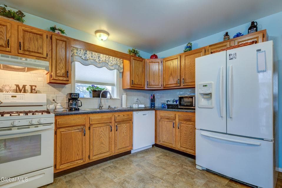 32 Richmond Street, Colonie, NY 12205, photo 5