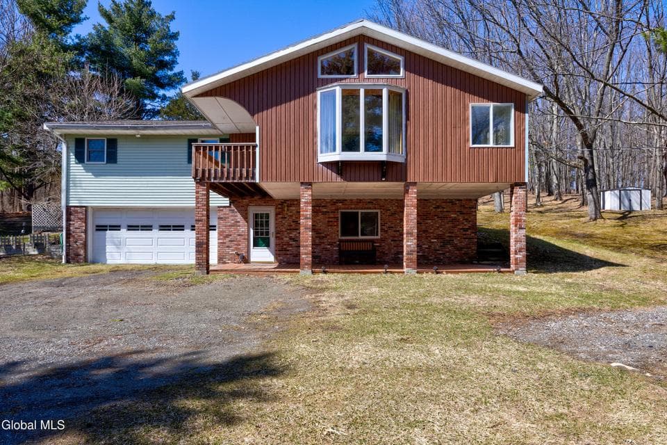 524 Angel Hill Road, photo 2