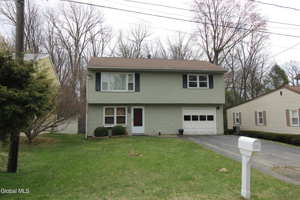 9 Hudson Avenue, photo 2