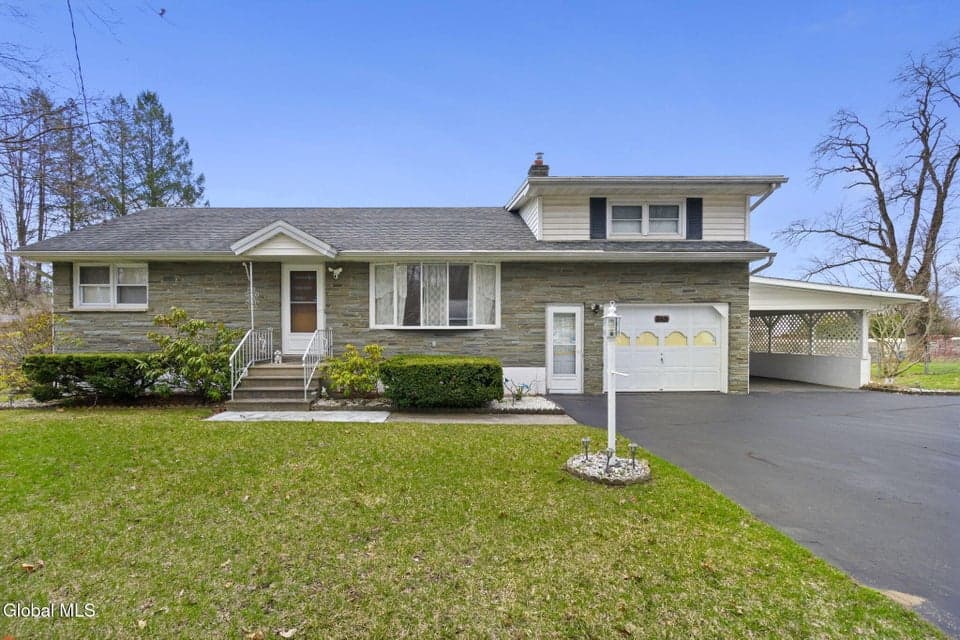 149 Putnam Road, photo 1