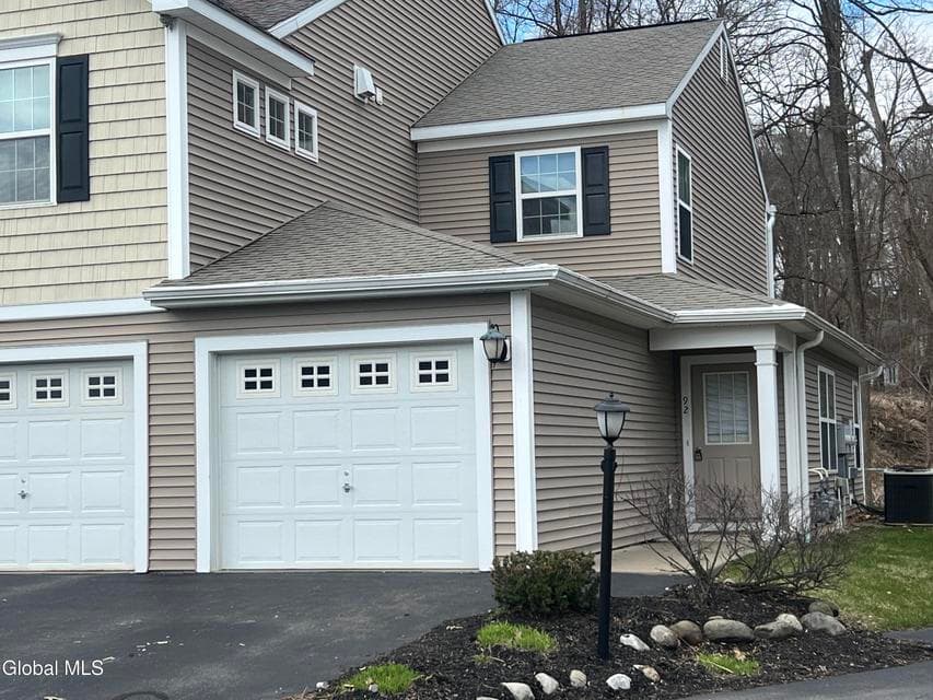 92 Annabelle Place, Rotterdam, NY, photo 1