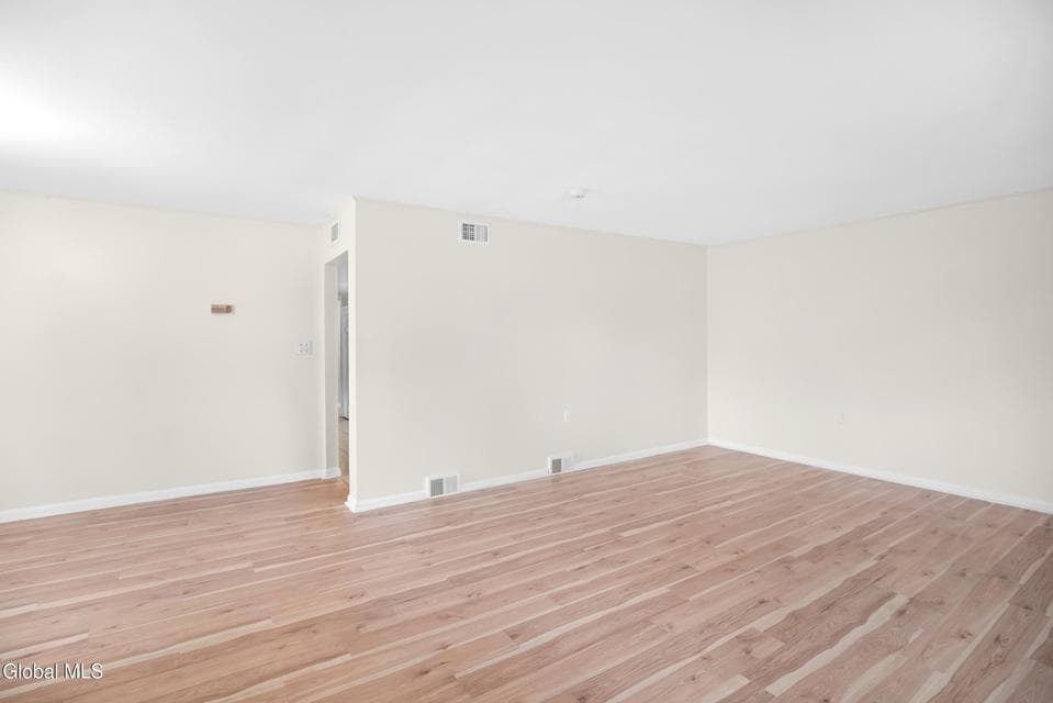 161 Doris Street, photo 2