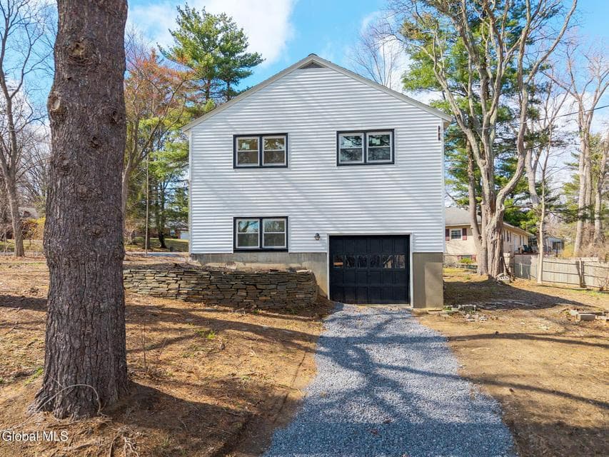 1030 Atateka Road, Niskayuna, NY, photo 4