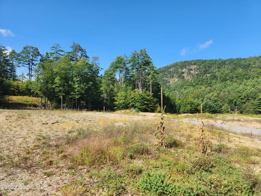 4 Blackberry Lane, photo 2