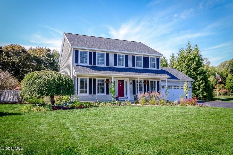 144 Blossom Lane, Kinderhook, NY 12184
