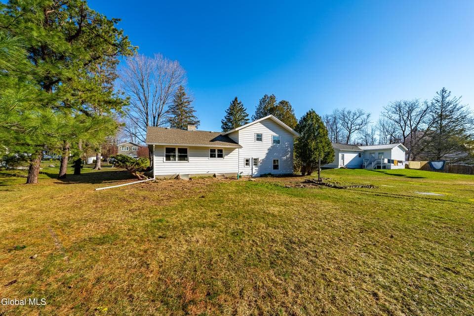 11 Green Acres Lane, photo 3
