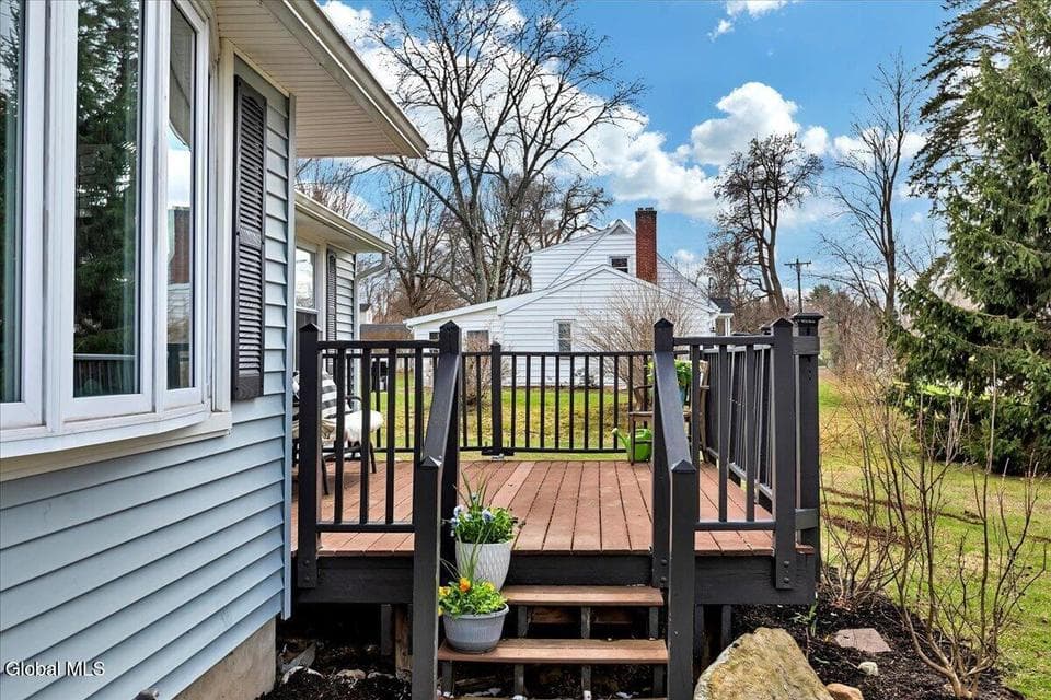 412 Goode Street, Ballston, NY, photo 4