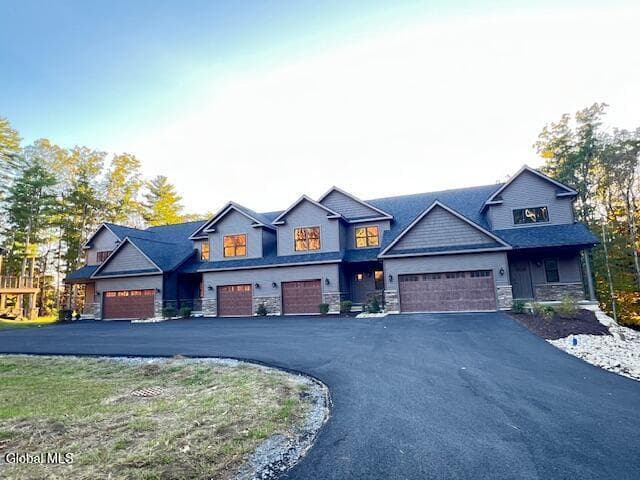 24 Hill Crest Lane, UNIT 6, Lake George, NY 12845