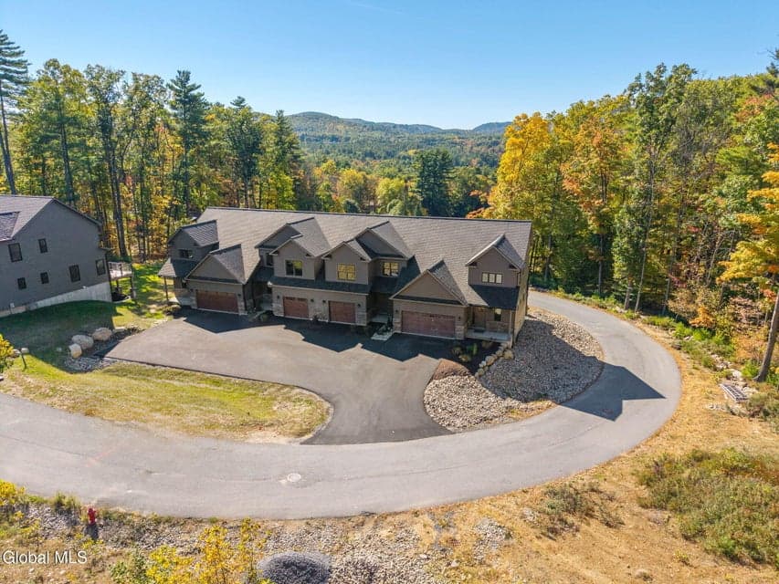 24 Hill Crest Lane, UNIT 5, Lake George, NY 12845