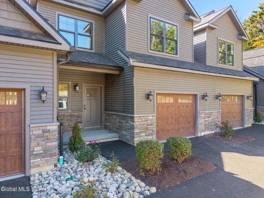 24 Hill Crest Lane, photo 4