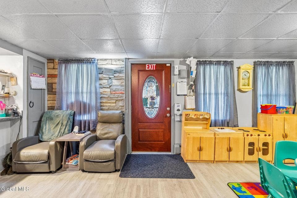 3 117th Street, photo 3