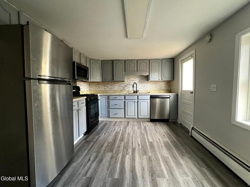 2316 4th Avenue, photo 5