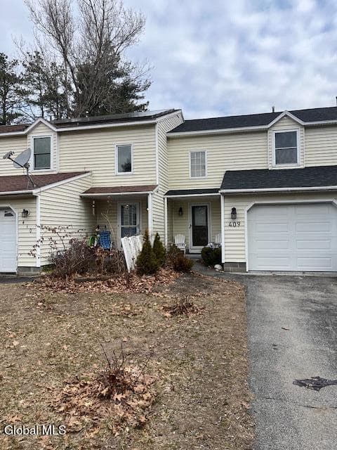 409 Antler Court, photo 1