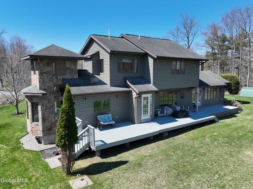 499 Miller Road, Clifton Park, NY, photo 4