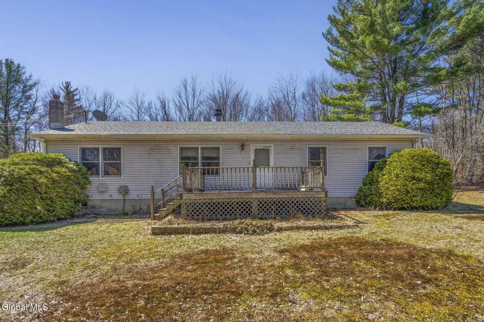 70 Kussler Way, Grafton, NY, photo 1