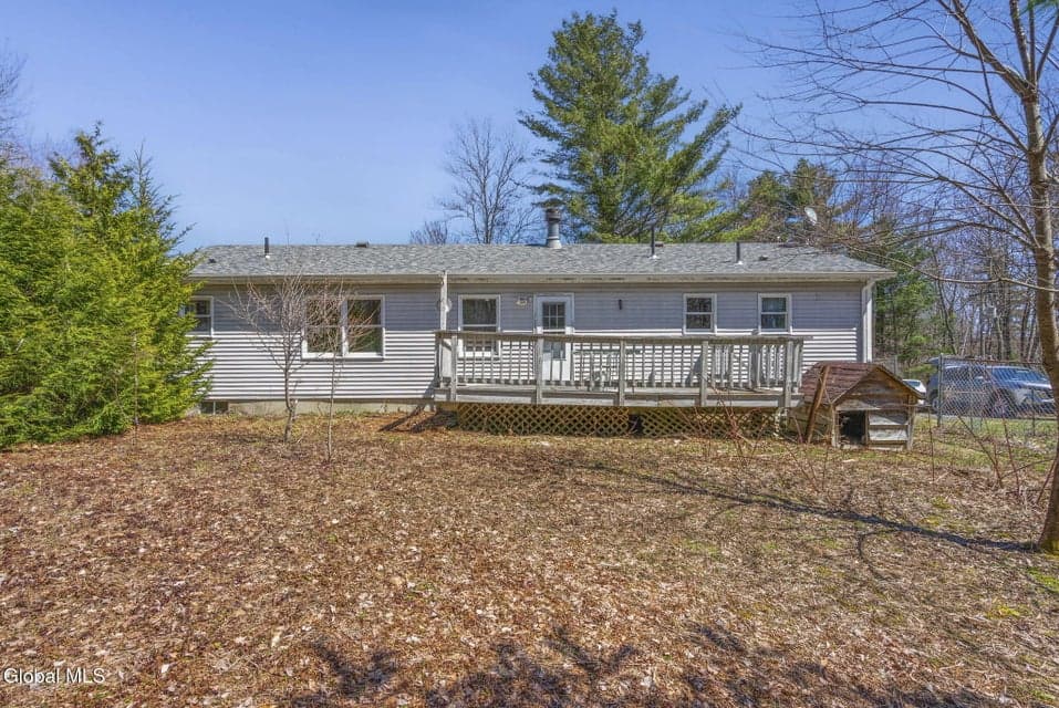 70 Kussler Way, Grafton, NY, photo 3