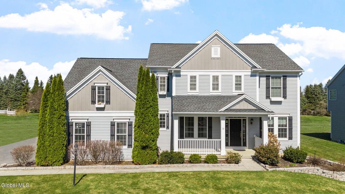 13 Misty Meadow Way, Mechanicville, NY