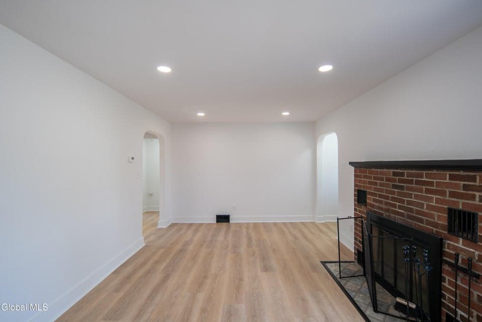 308 Kings Road, Schenectady, NY 12304, photo 4