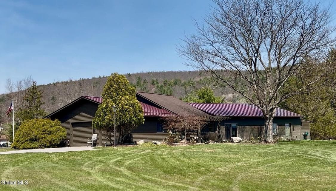 580 Ecker Hollow Road, photo 1