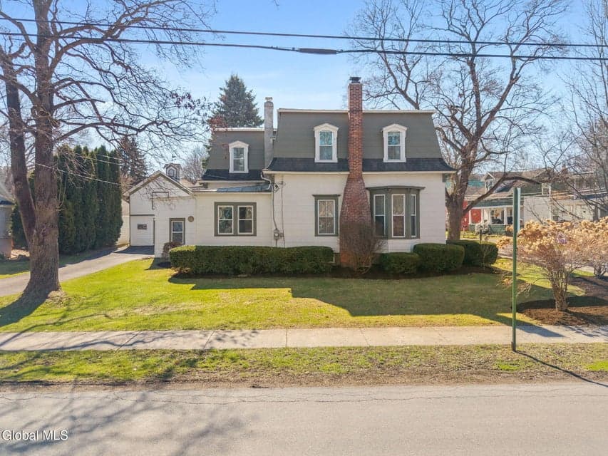 118 Shannon Avenue, photo 1