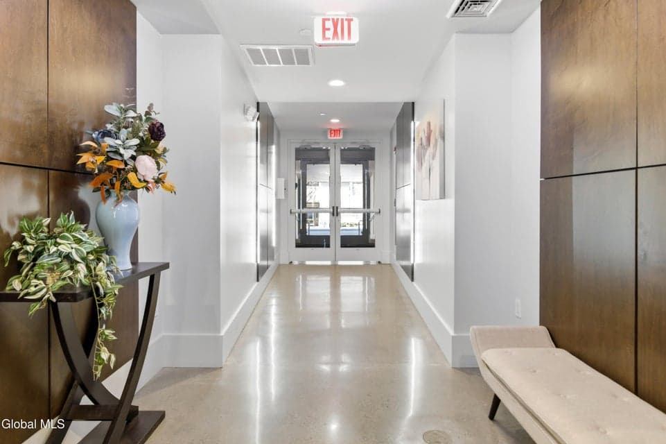 128 Henry Street, photo 4