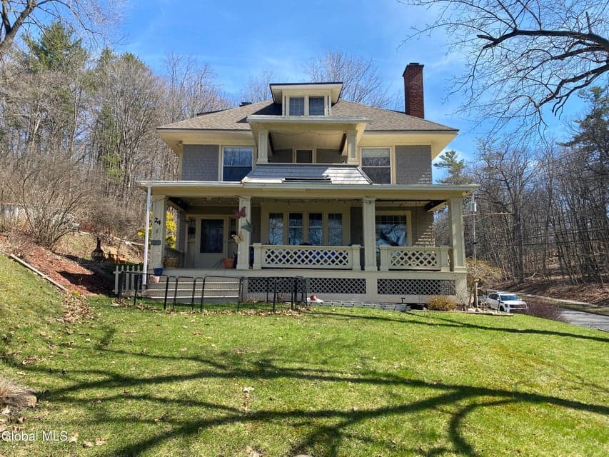 24 Northampton Road, photo 2