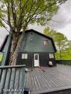38 Henry Wescott Road, photo 1