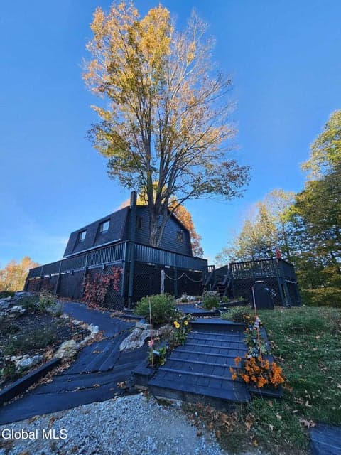 38 Henry Wescott Road, photo 4