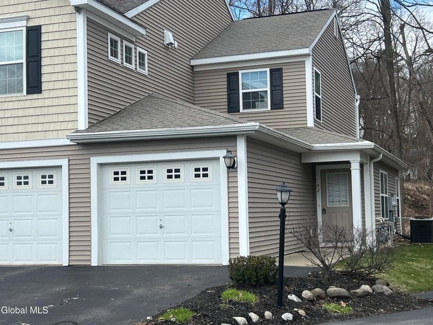 92 Annabelle Place, Rotterdam, NY, photo 5