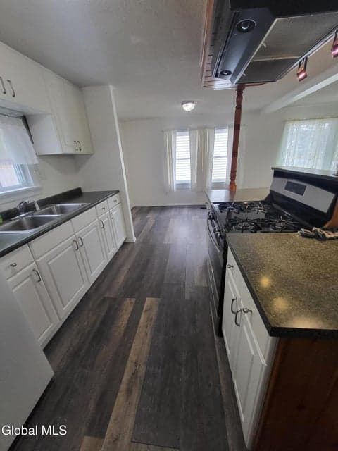 16 Towner Road, Lake Luzerne, NY, photo 5
