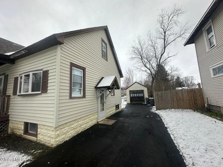 407 E Bloomfield Street, photo 5