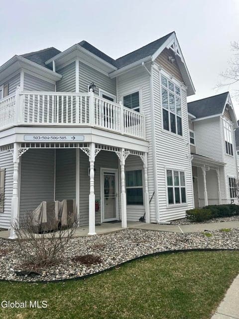 504 Kelly Circle, photo 2