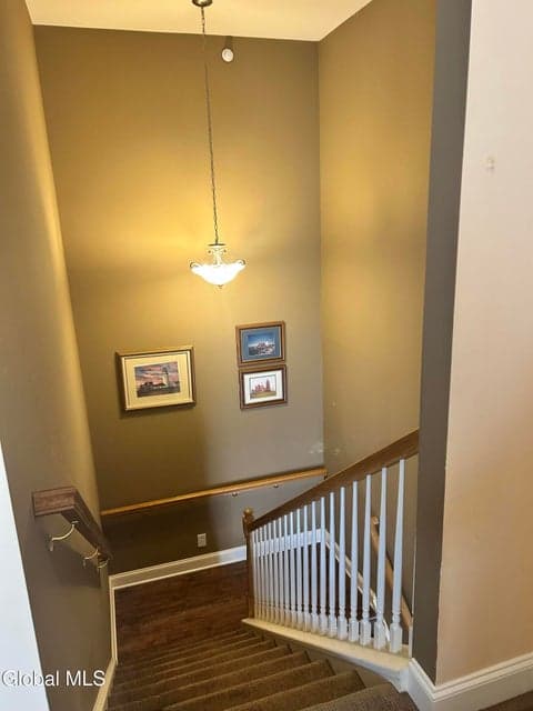 504 Kelly Circle, photo 4