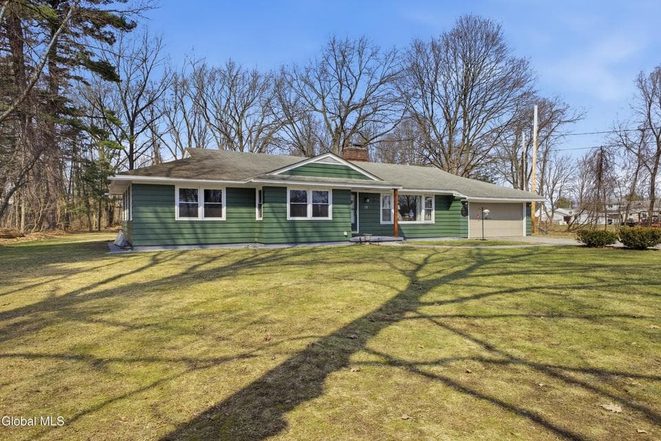 19 Park Avenue, photo 2