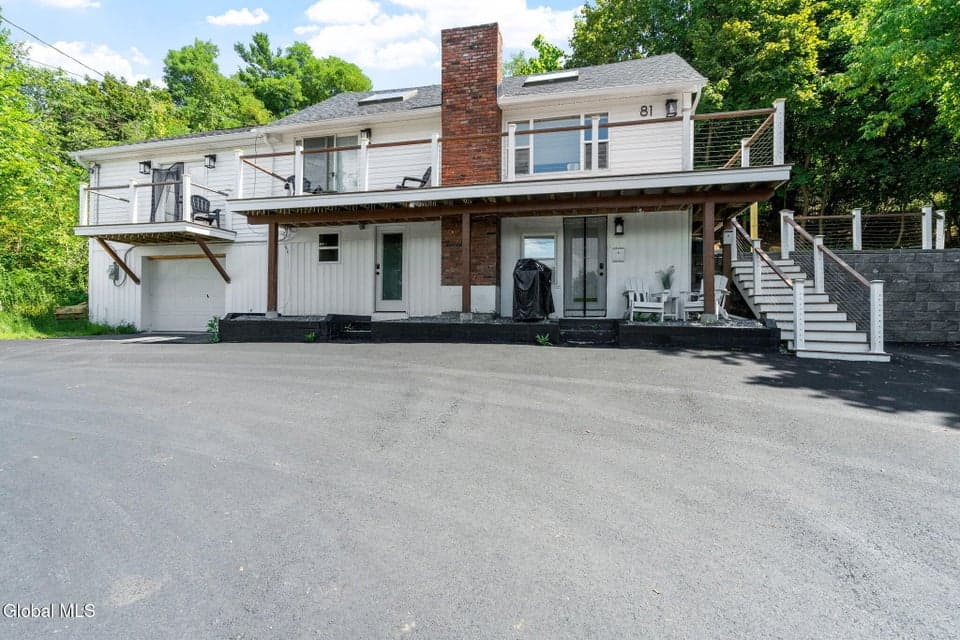81 Rodgers Lane