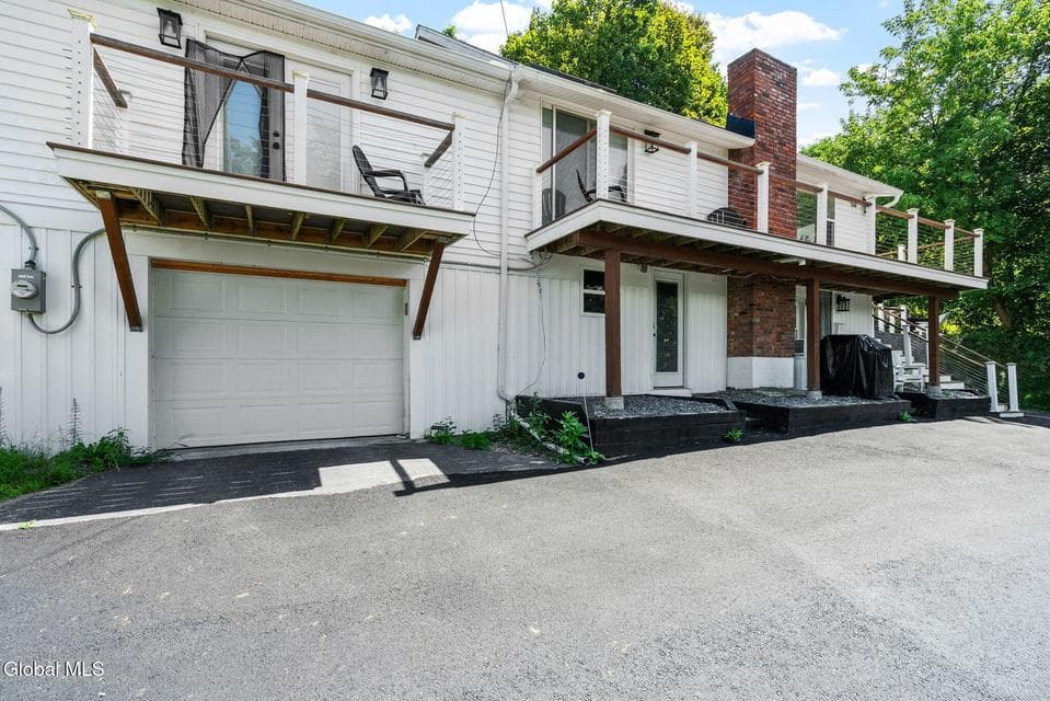 81 Rodgers Lane, photo 3