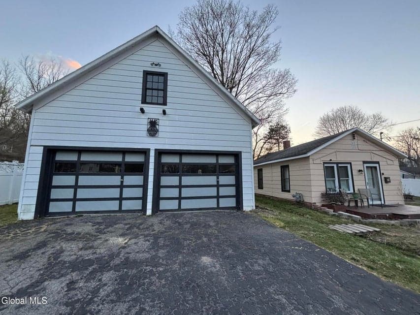 92-94 Reed Street, Canajoharie, NY, photo 4