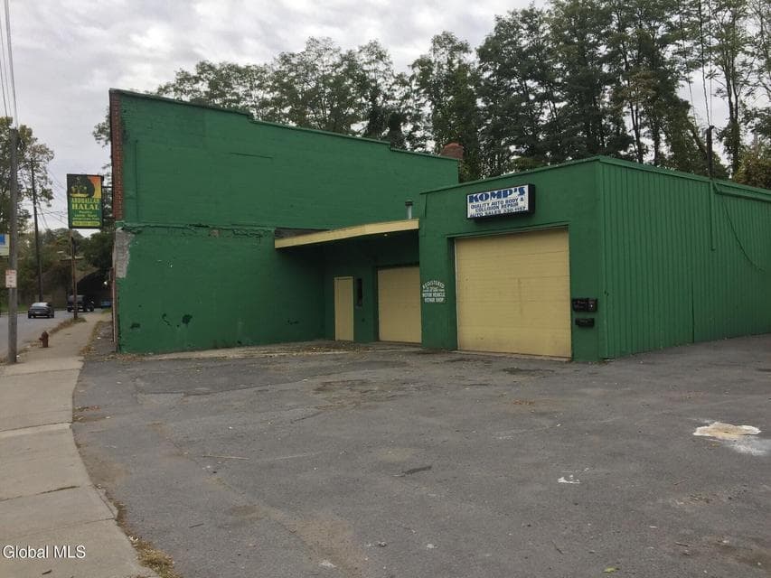 814 Broadway, Schenectady, NY 12305