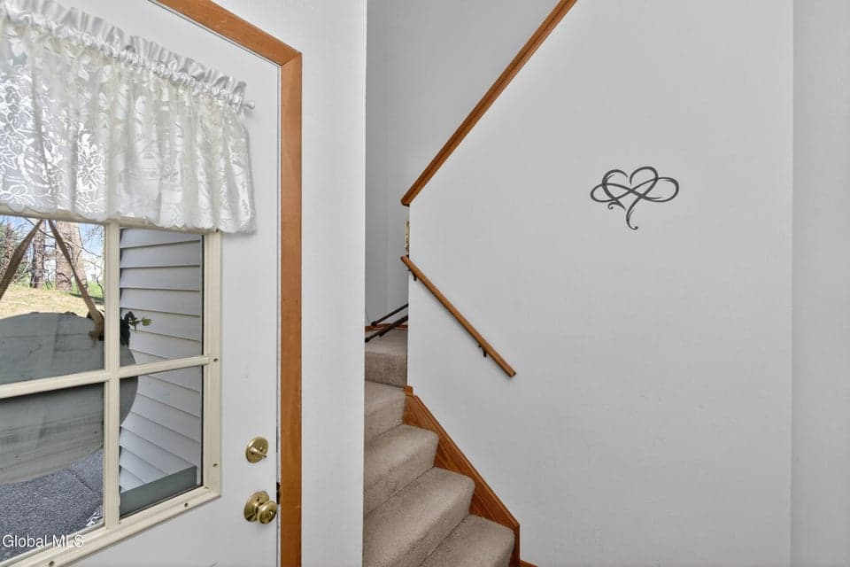 321 Diamond Rock Circle, photo 5