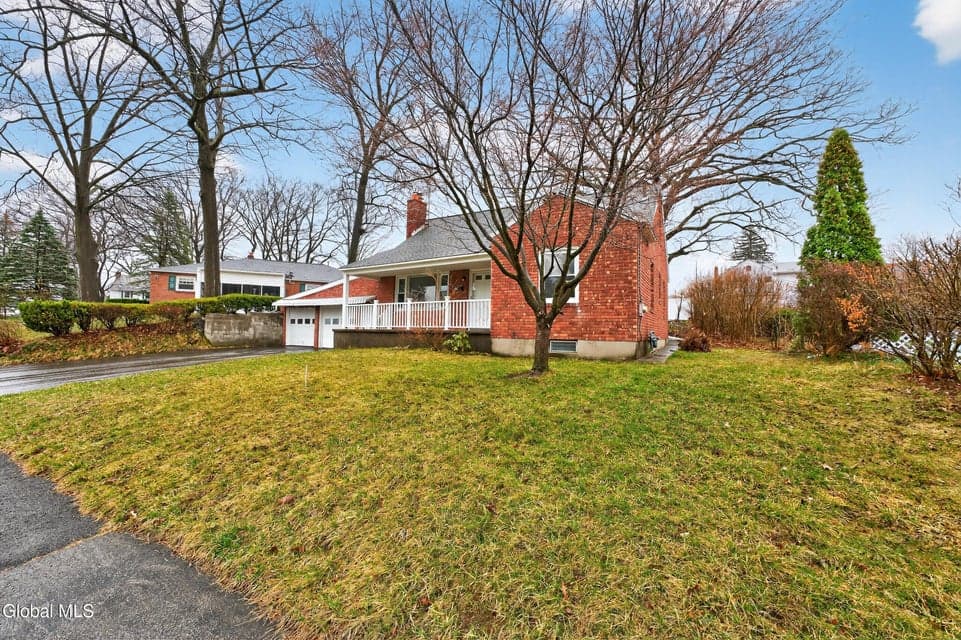 1158 Lexington Avenue, Schenectady, NY, photo 3