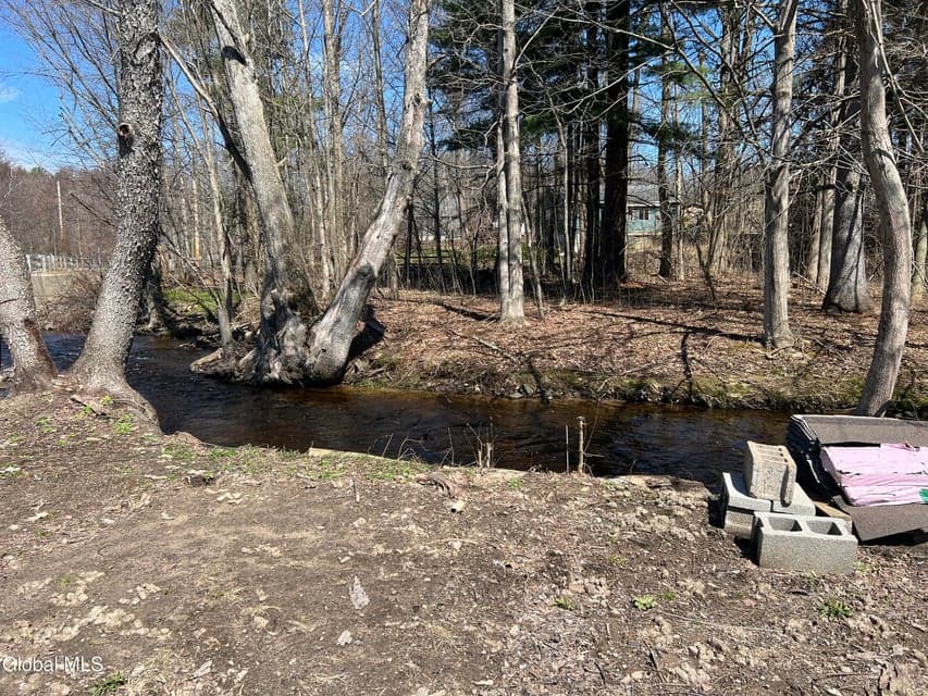 7492 Mill Road, photo 3