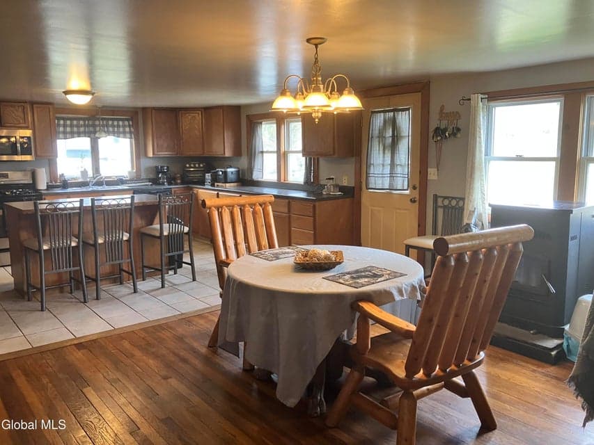 1235 Gun House Hill Road, photo 3