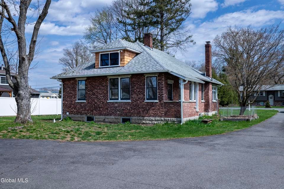4018 Chatham Street, photo 3