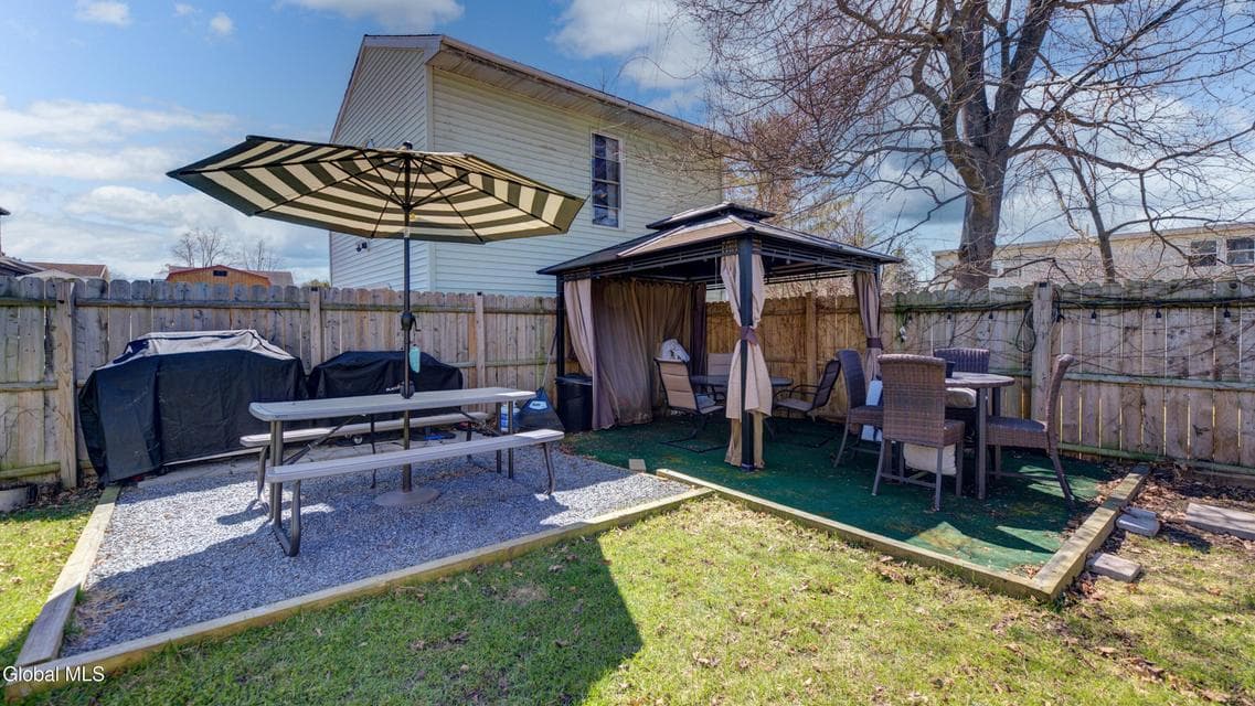 28 Wilkes Avenue, photo 5