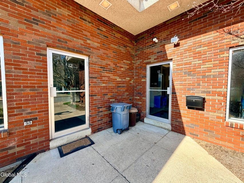 12 Mohawk Place, photo 5